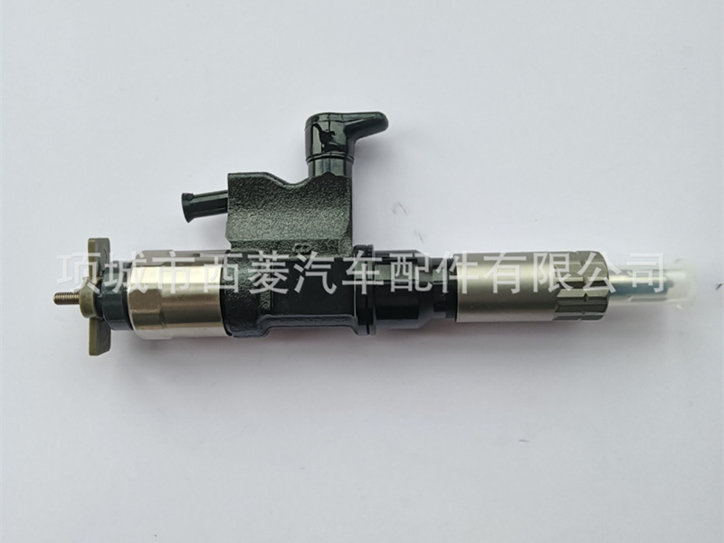 五十铃 日立 电装喷油器
