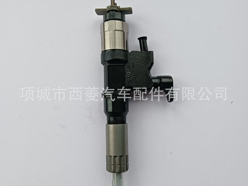 五十铃 日立 电装喷油器