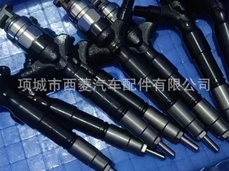 丰田海拉克斯 柴油喷油嘴