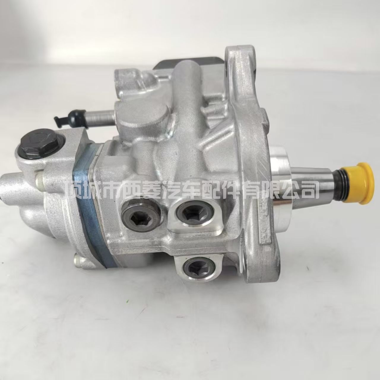 22100-0E010适用于丰田INNOVA FORTUNER HILUX 1GD2GDFTV高压油泵