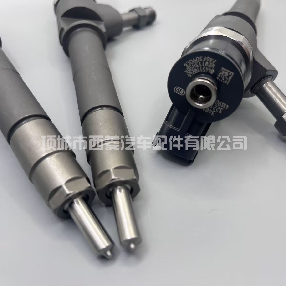 0445110250电喷喷油器WE01-13-H50A 0445110249适用马自达BT50