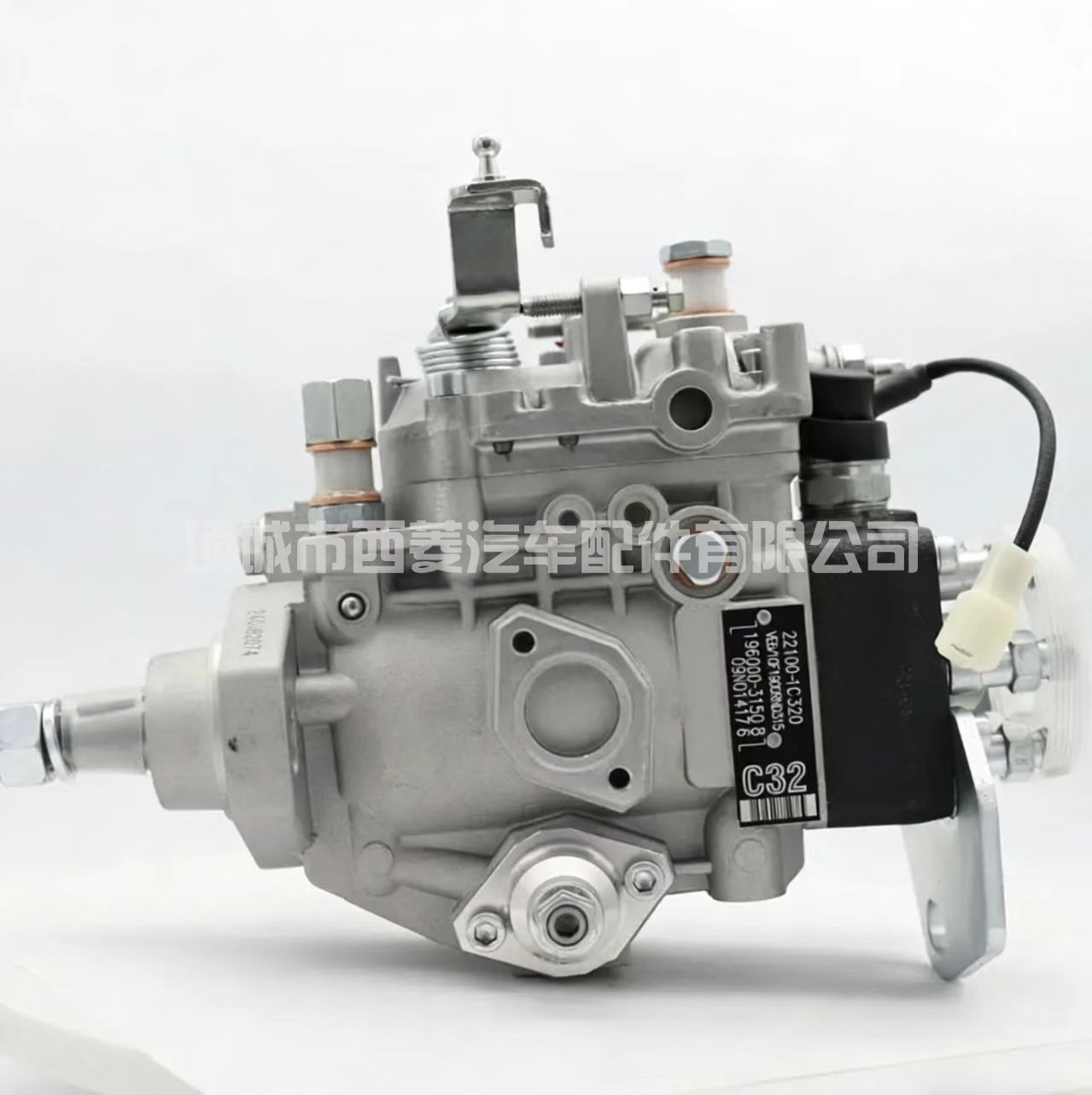 丰田用1HZ发动机196000-3153 22100-1C320 VE喷油泵VE6/10F1900RND315 221001C320