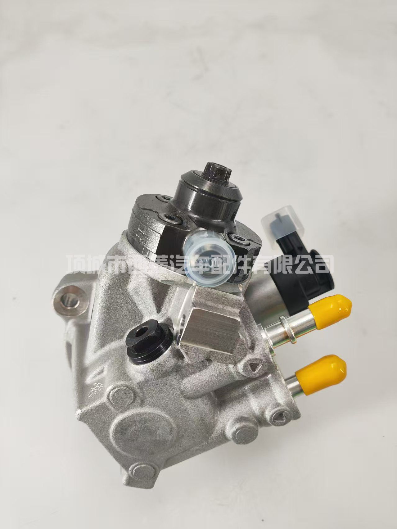 580152470依维柯菲亚特柴油机共轨喷射CP4泵0445010586燃油泵