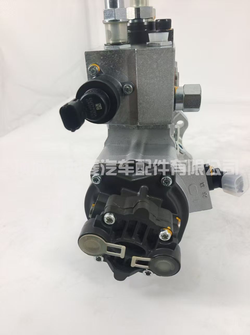 燃油泵 0445020116 612600080674和0445020216 VG1034080001