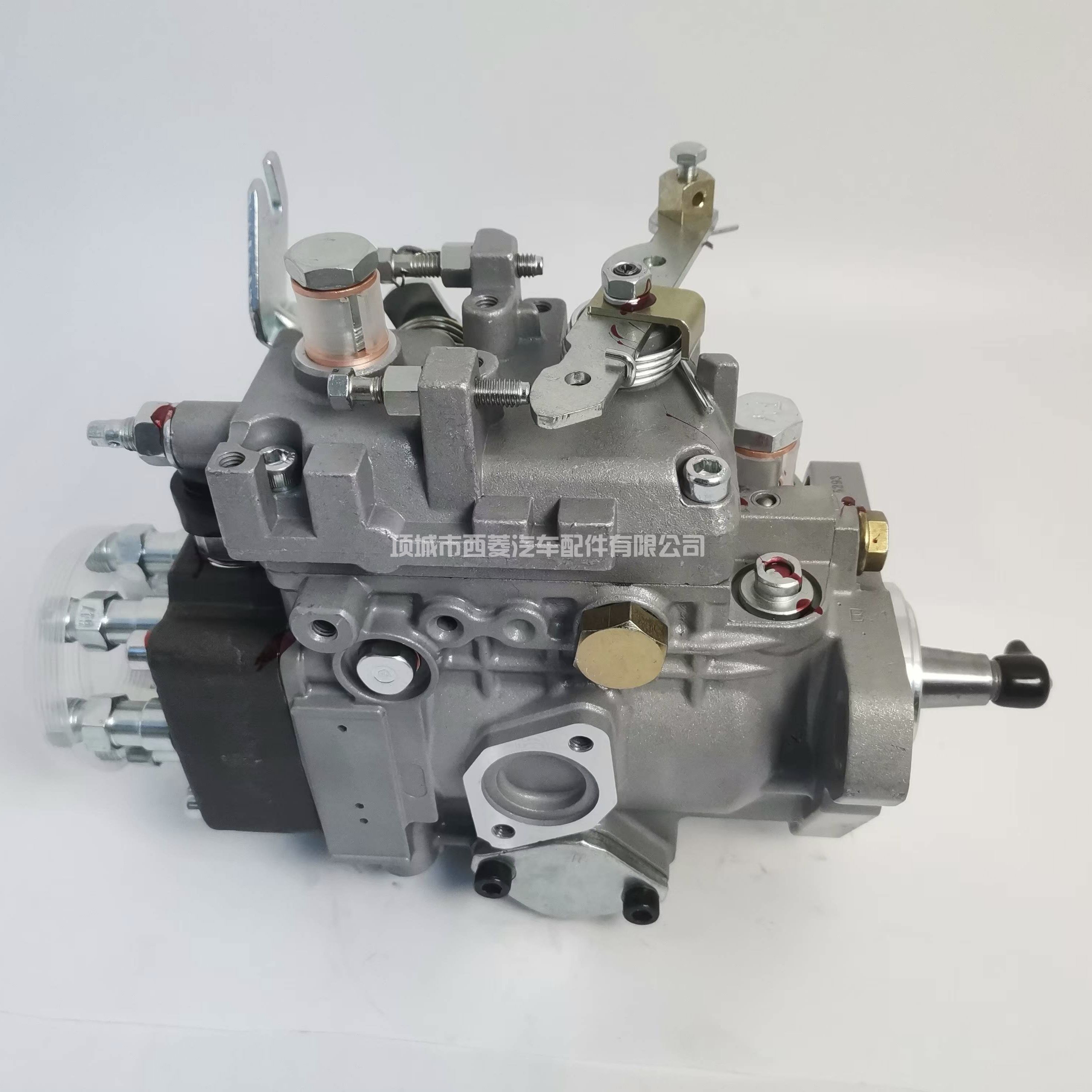 用于三菱S6S柴油机的柴油喷油泵104661-3031 104761-3031 VE6/11F1150RNP239 32B6510130 32B6510130