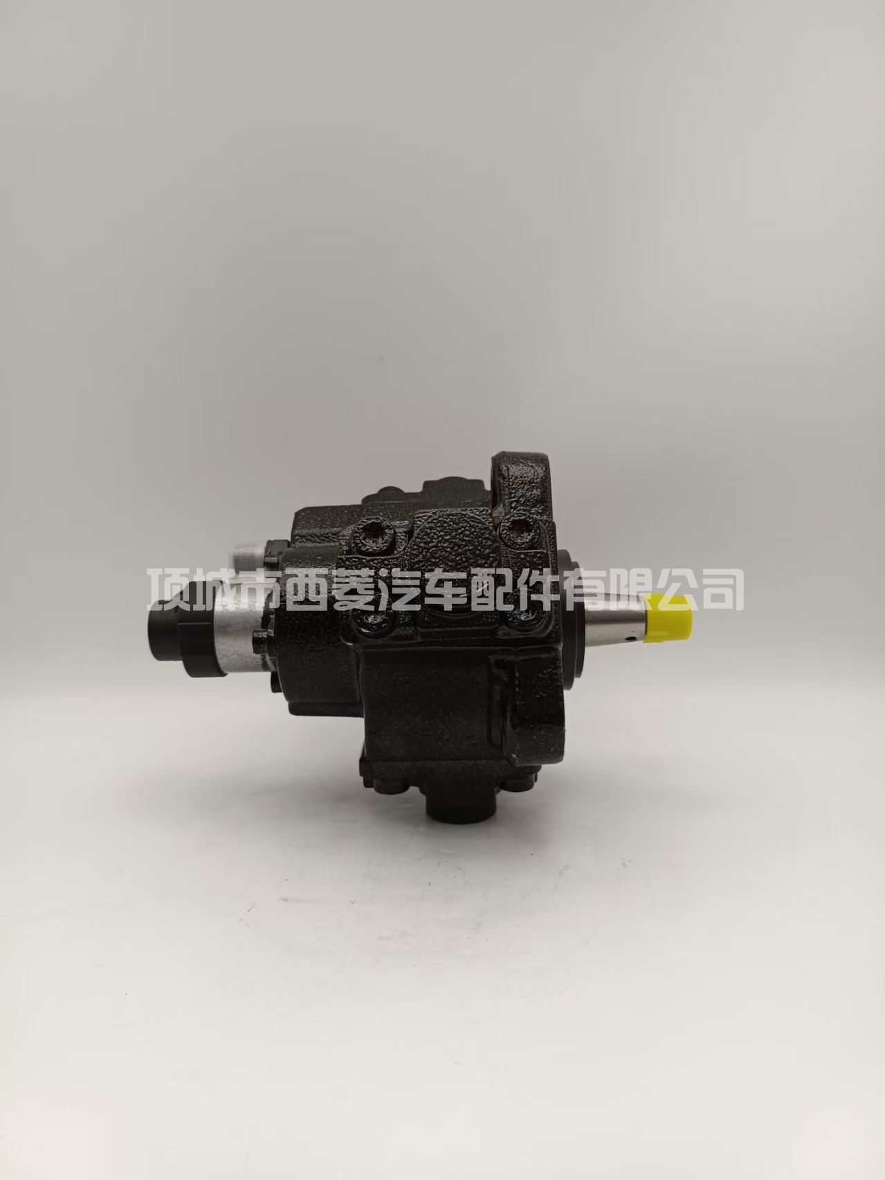 油泵 0445010236 适用RE415 发动机燃油泵