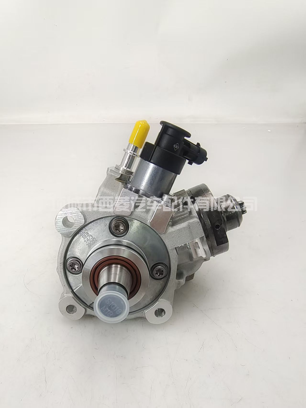 燃油泵0445020510适用道依茨KHD TCD2.9L 发动机油泵04132090