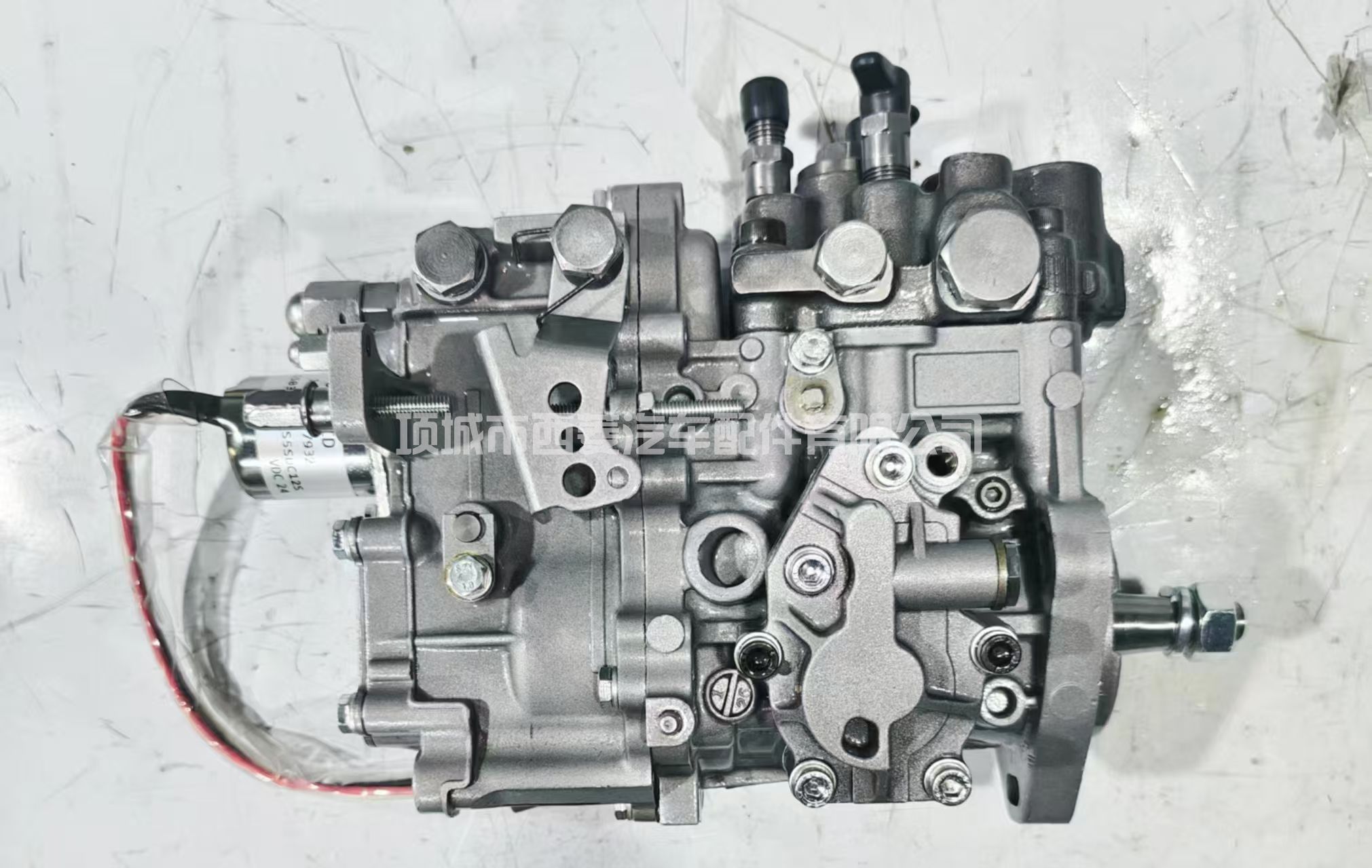 适用于洋马3TNV88发动机的燃油喷射泵