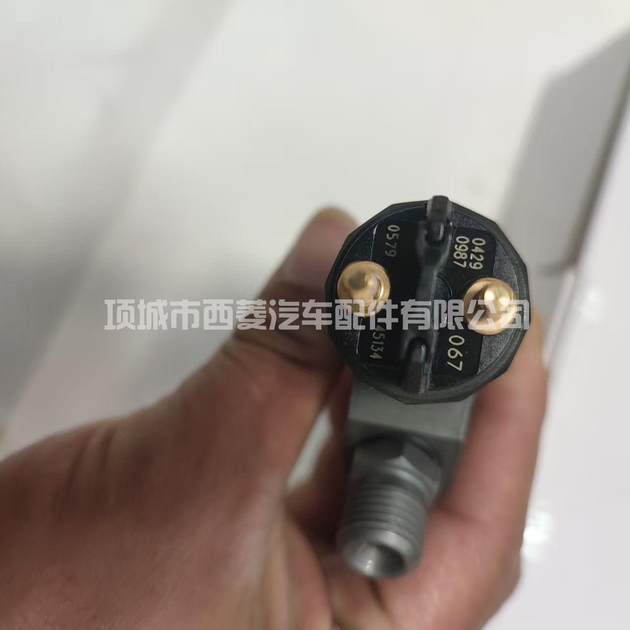 沃尔沃EC240B EC250D EC290B EC300DL D7E发动机喷油器20798114