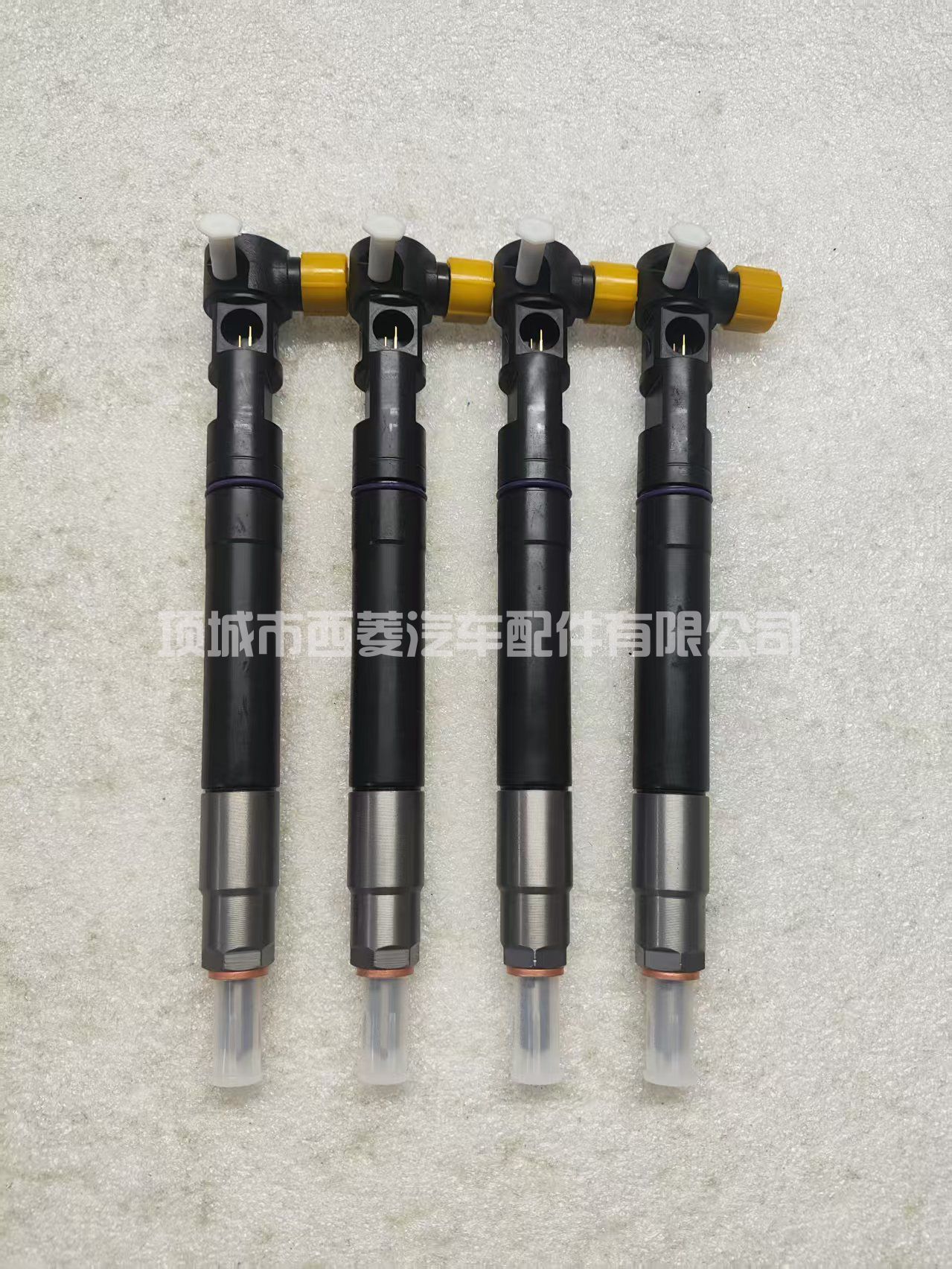 适用于德尔福发动机的原装柴油共轨喷油器 