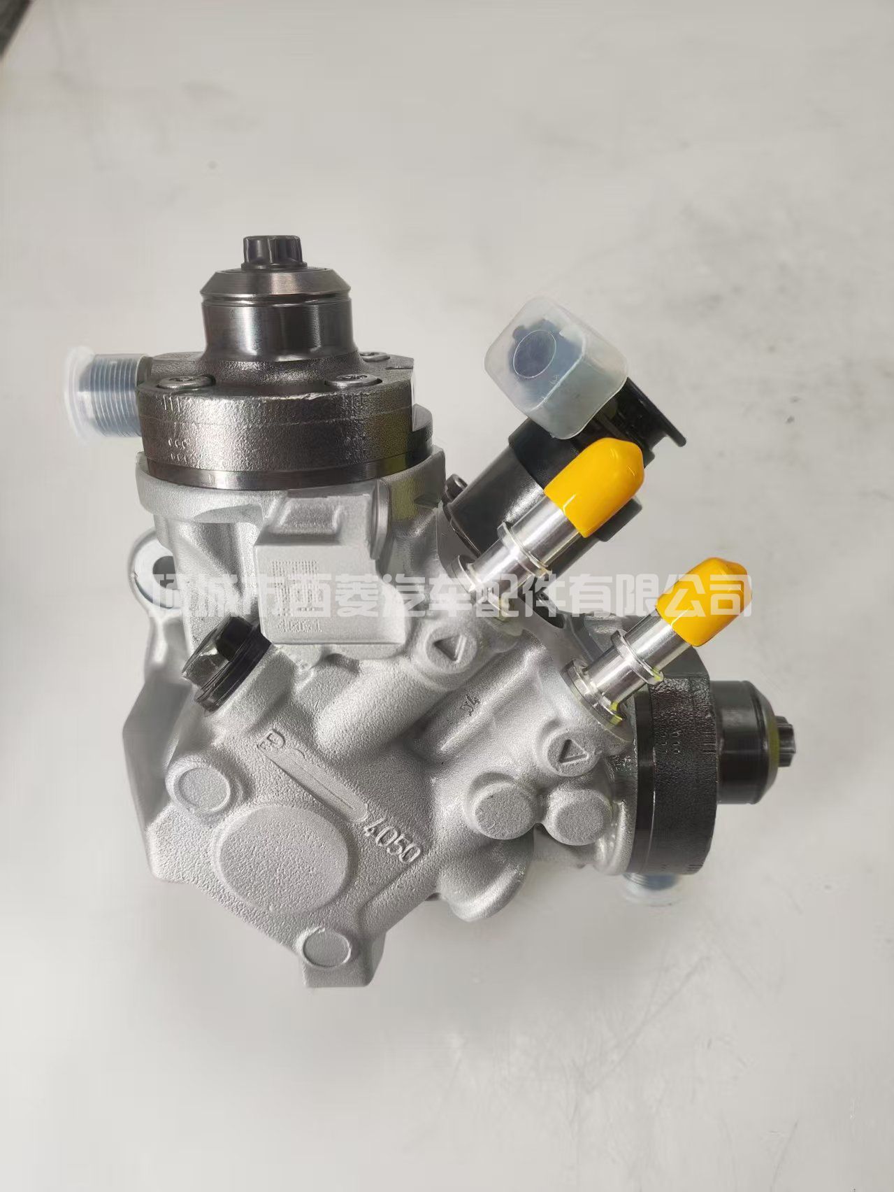 适用于 2014-2017 款 3.0L 道奇 Ram 和吉普 Cherokee 的博世 CP4 燃油喷射泵 0445010684 和 0445010858