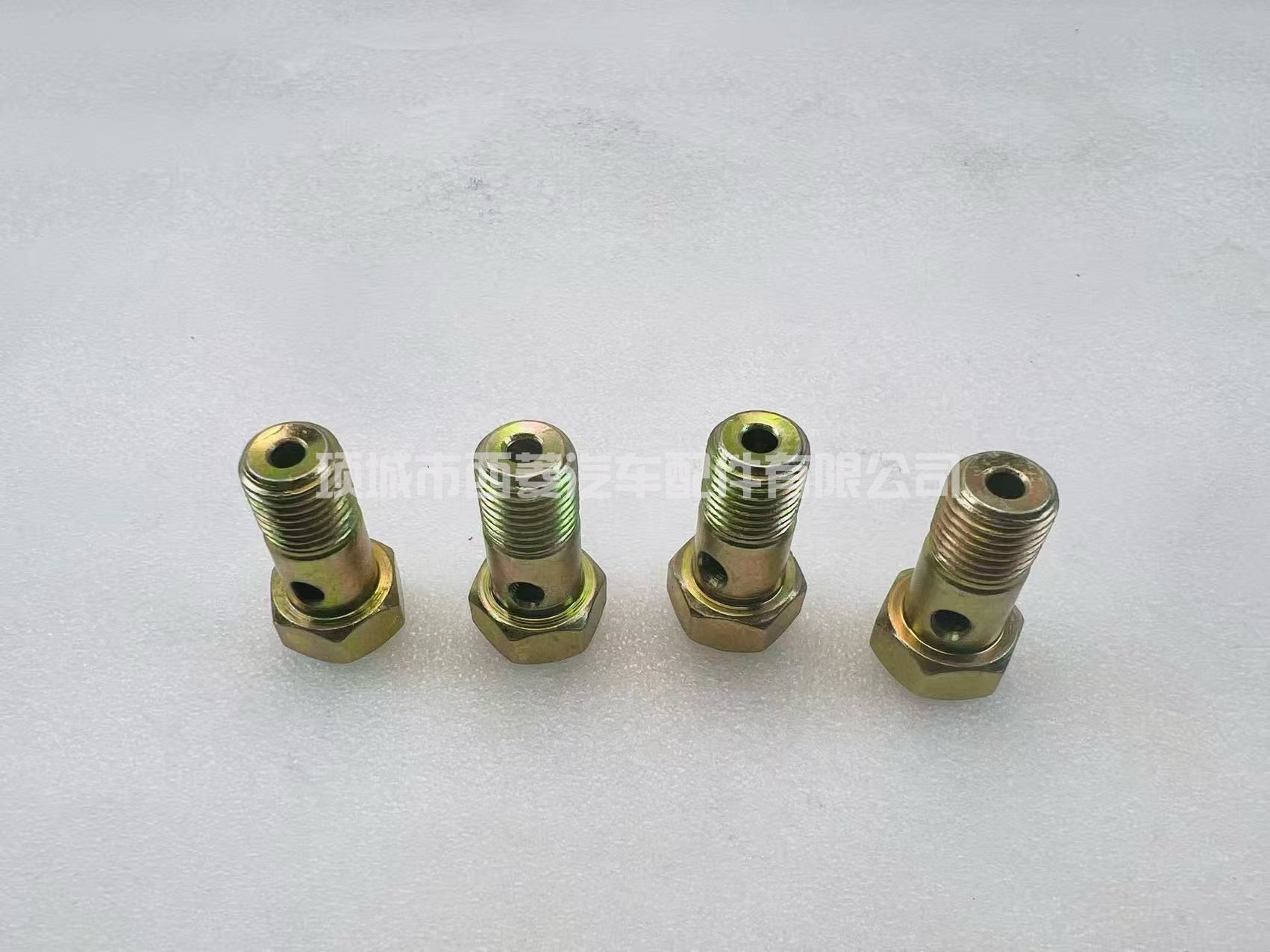 重卡发动机燃油系统配件 两孔回油溢油调节阀 1417413047