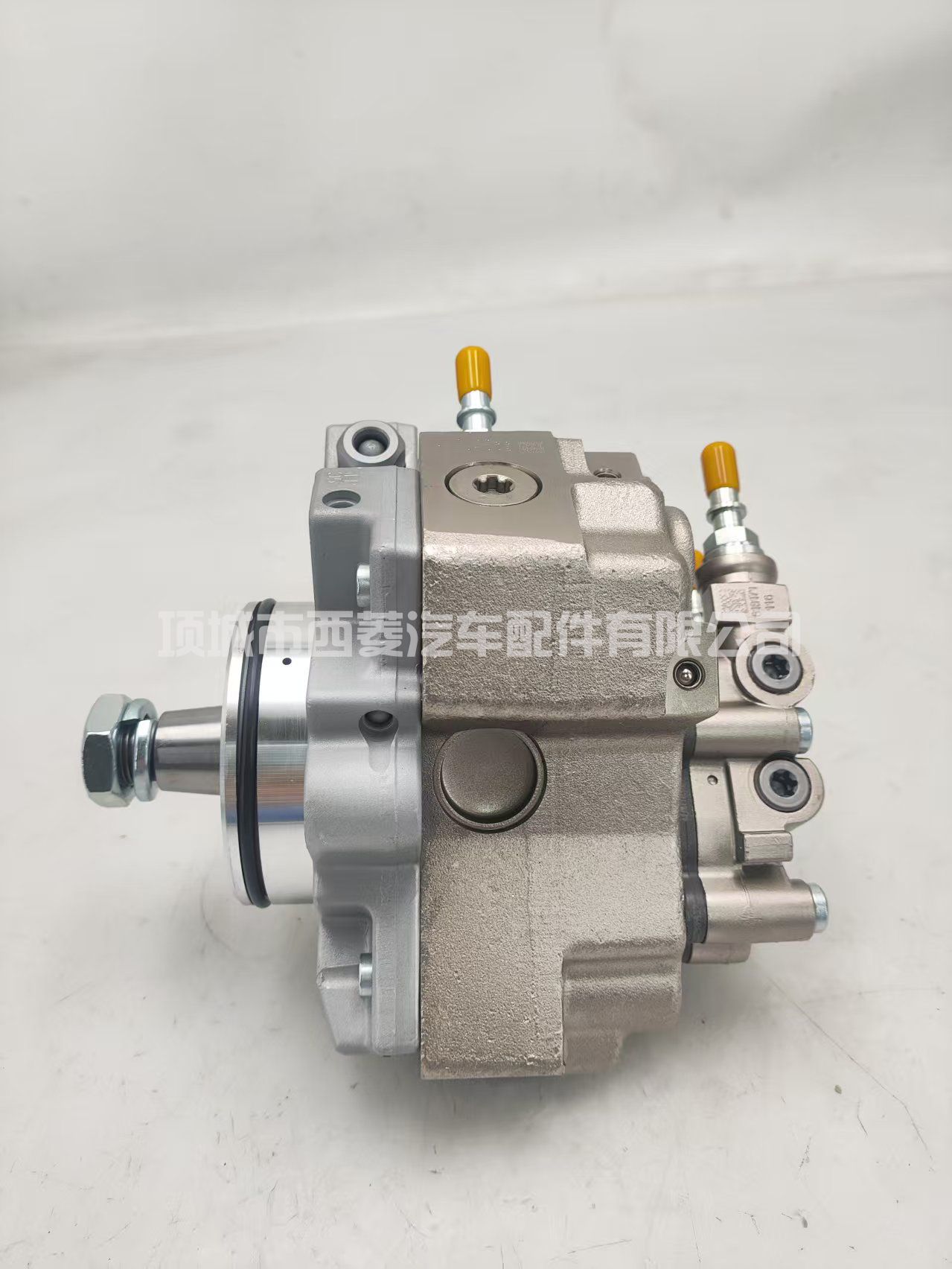 5256607福田康明斯ISF3.8柴油发动机燃油泵总成0445020122