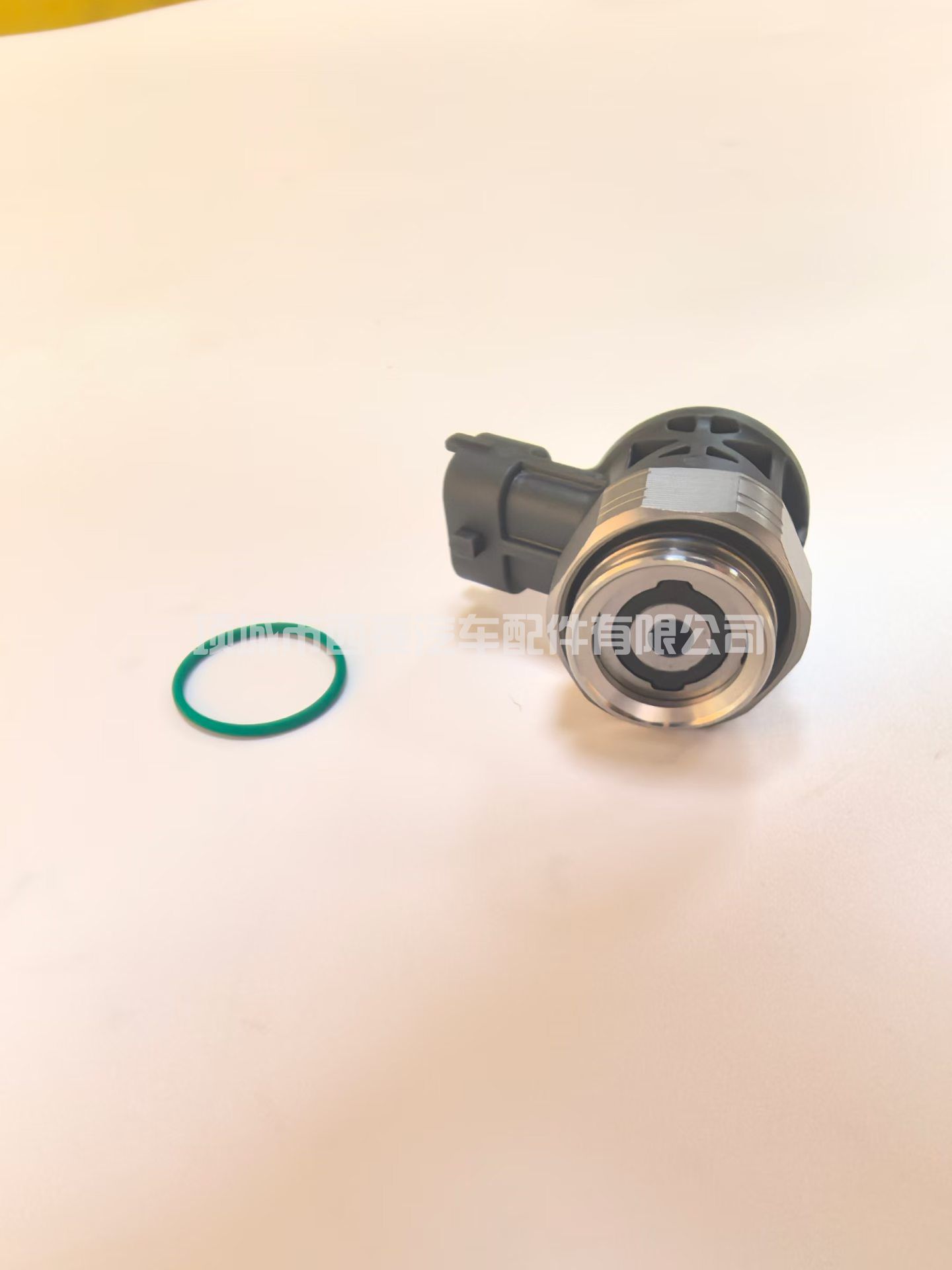 电磁阀F00VC30404适用110系列柴油喷油器0445110
