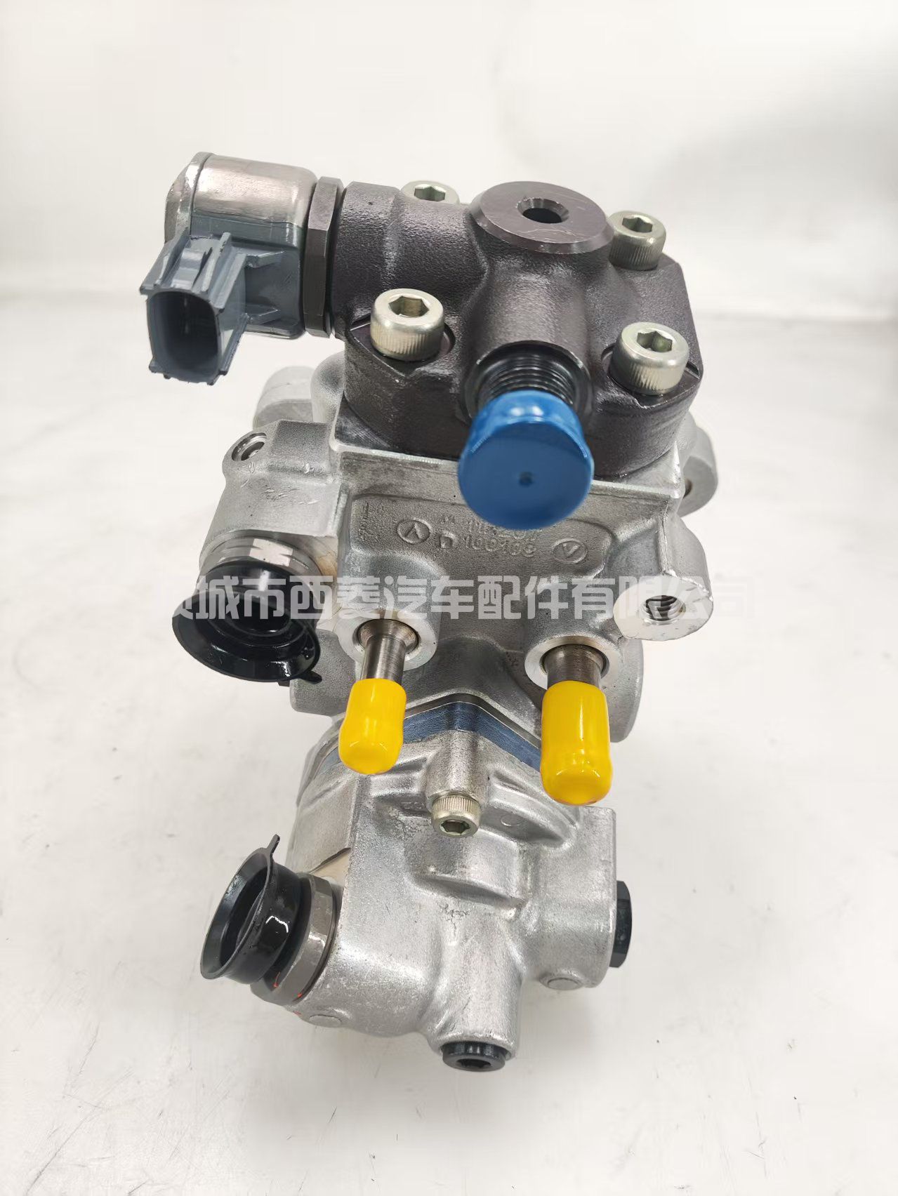 22100-0E010适用于丰田INNOVA FORTUNER HILUX 1GD2GDFTV高压油泵