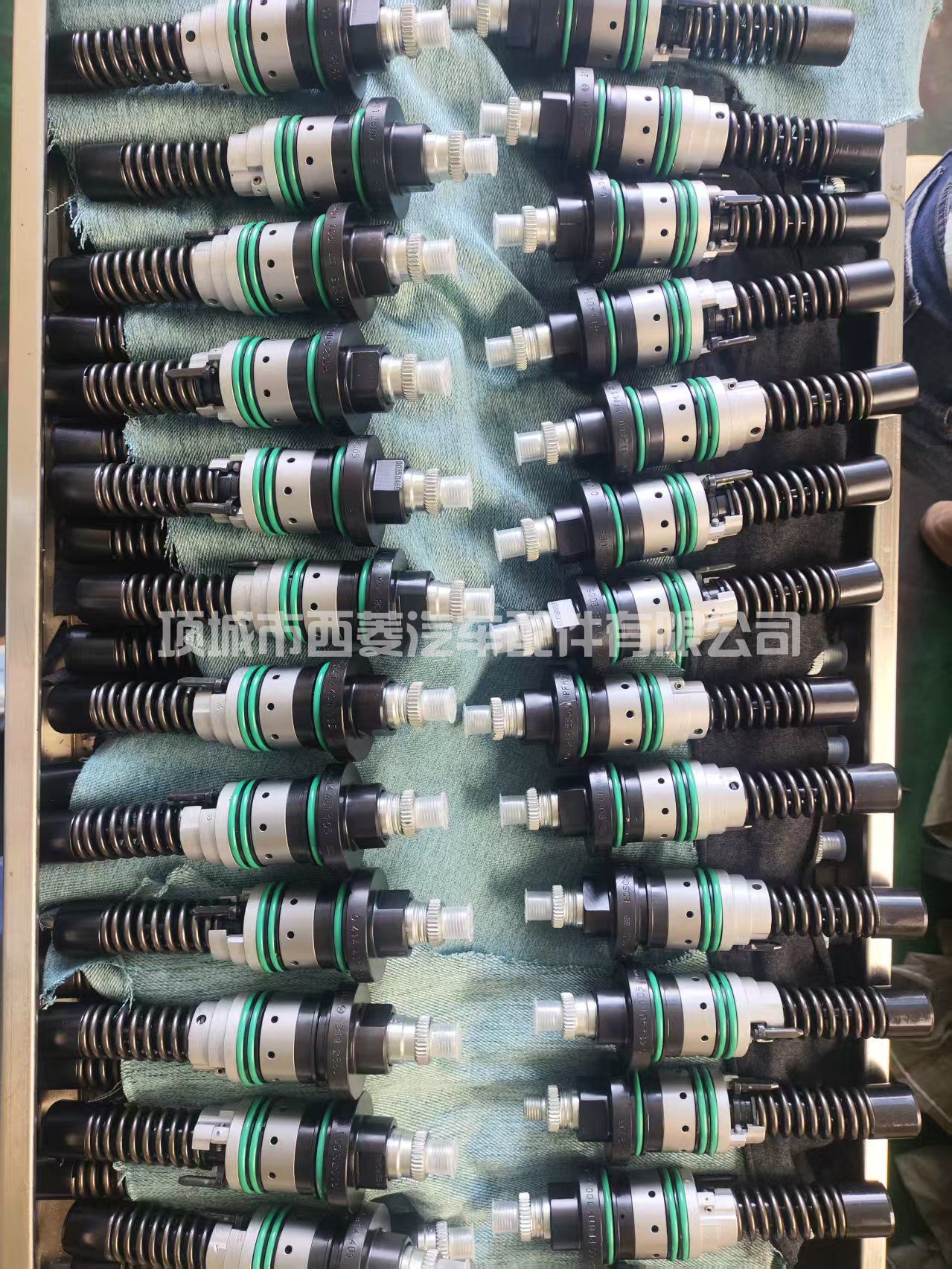 道依茨发动机燃油喷射泵单体泵0414401105 02112860 05716044