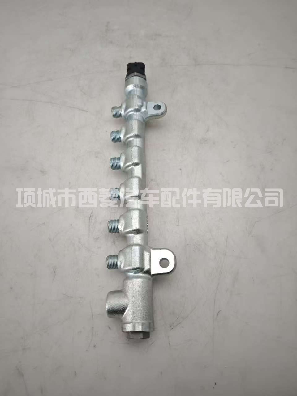 发动机配件共轨管0445224111共轨