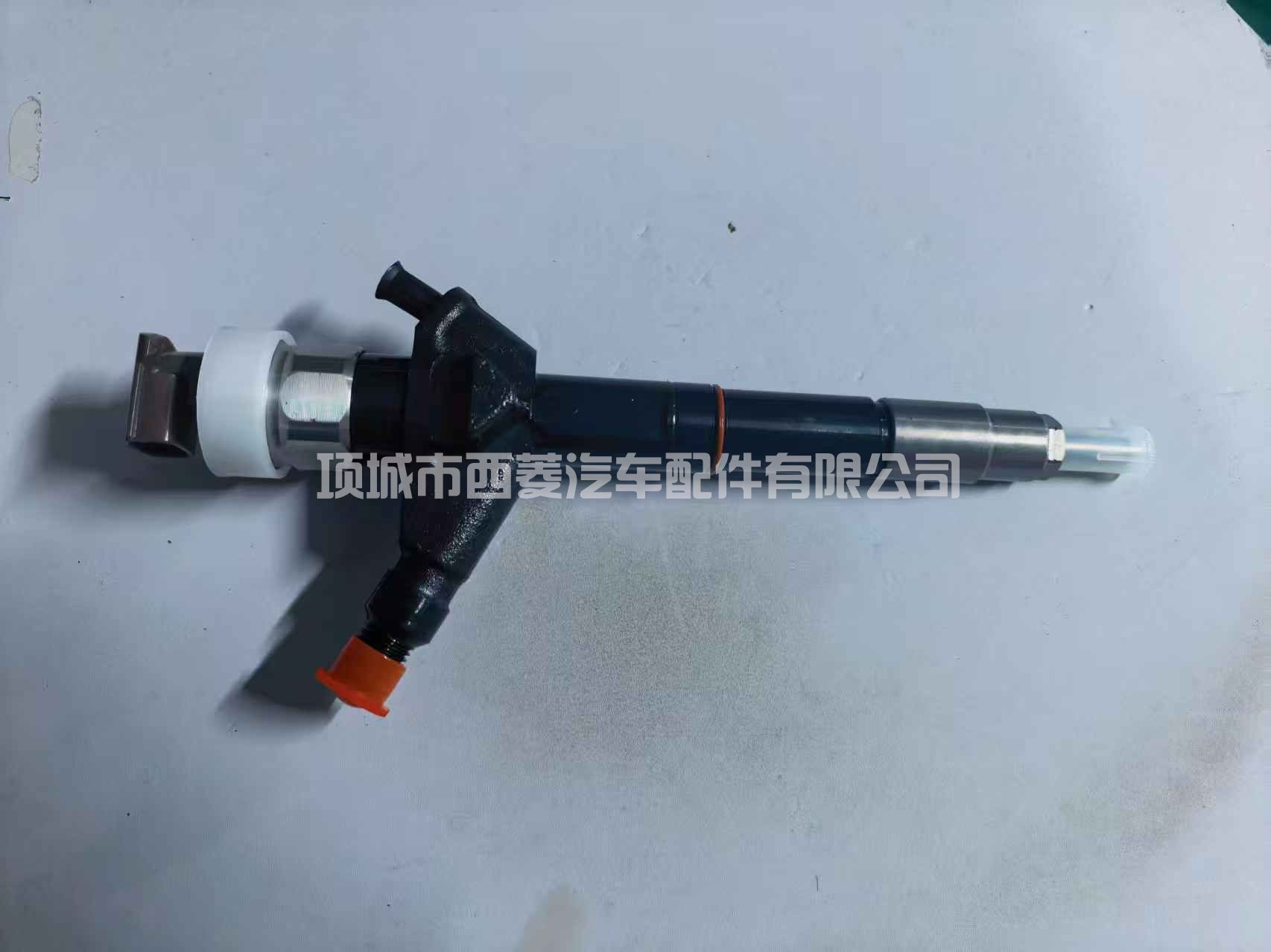 16600EB70D / 16600EB70D /16600-EC00A/ 16600EC00A 喷油器